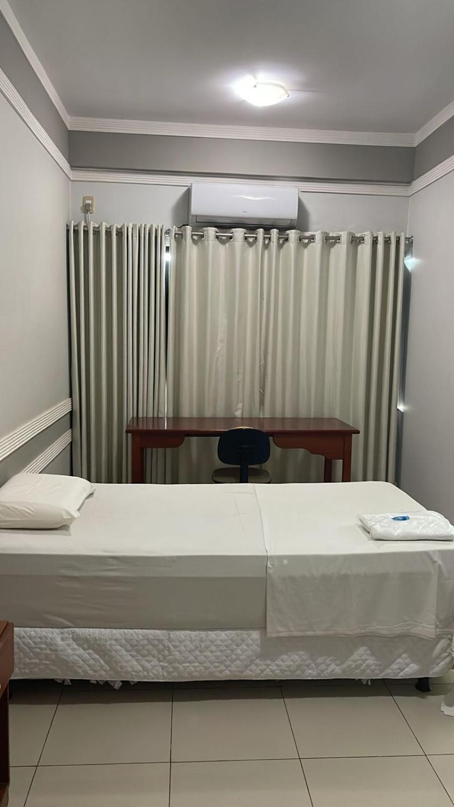 Quarto Individual