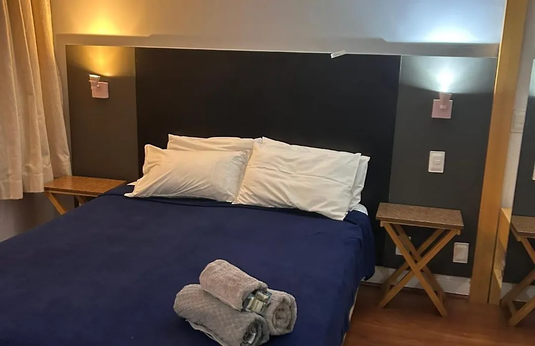 Hotel Alameda Santos H1208-1