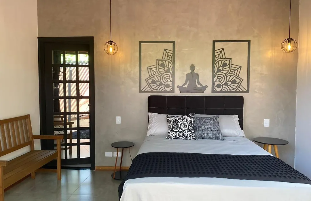 Maravilhosa casa com hidromassagem-1