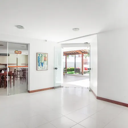 Oyo Alto Da Praia Hotel, Aracaju-2
