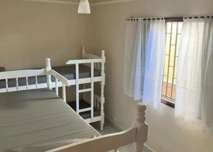 Casa com piscina em Mongaguá Vila Praia Grande 